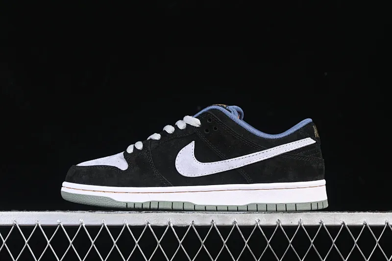 All Categories Nk SB Dunk Series Nk SB Dunk Low Low-top sneakers Nike SB Dunk Low Black and gray raw rubber SB low-top casual sneakers HF3063-002